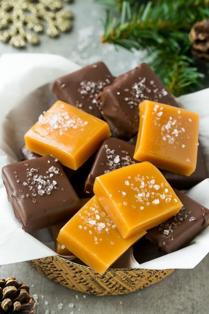 Microwave Caramels with Sea Salt Recipe | Homemade Caramels | Sea Salt Caramel | Homemade Candy #candy #caramels #caramel #microwavecaramels #homemade #dessert #fuyos Chocolate covered caramels topped with sea salt.