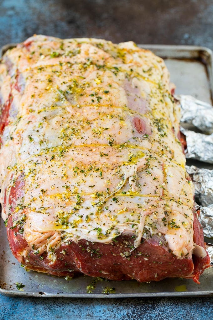 Prime Rib Recipe #primerib #beef #roast #dinner #thanksgiving #christmas #keto #lowcarb #fuyos Prime rib coated in garlic, herbs and olive oil.