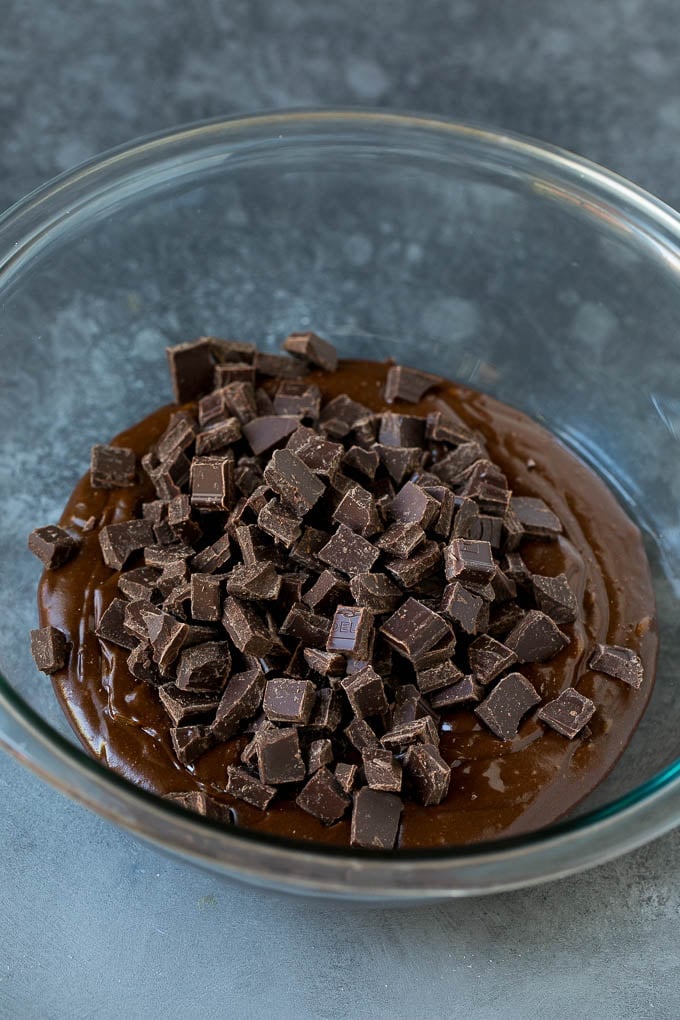 Brownie Cookies Recipe | Chocolate Cookies #cookies #brownies #chocolate #dessert #baking #fuyos Chocolate cookie batter with chocolate chunks on top.