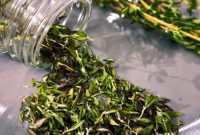 Effortless Microwave Thyme Drying