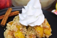 Effortless Microwave Peach Cobbler with Canned Peaches and Bisquick