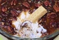 Easy No Bake Pecan Pie Dip For Thanksgiving