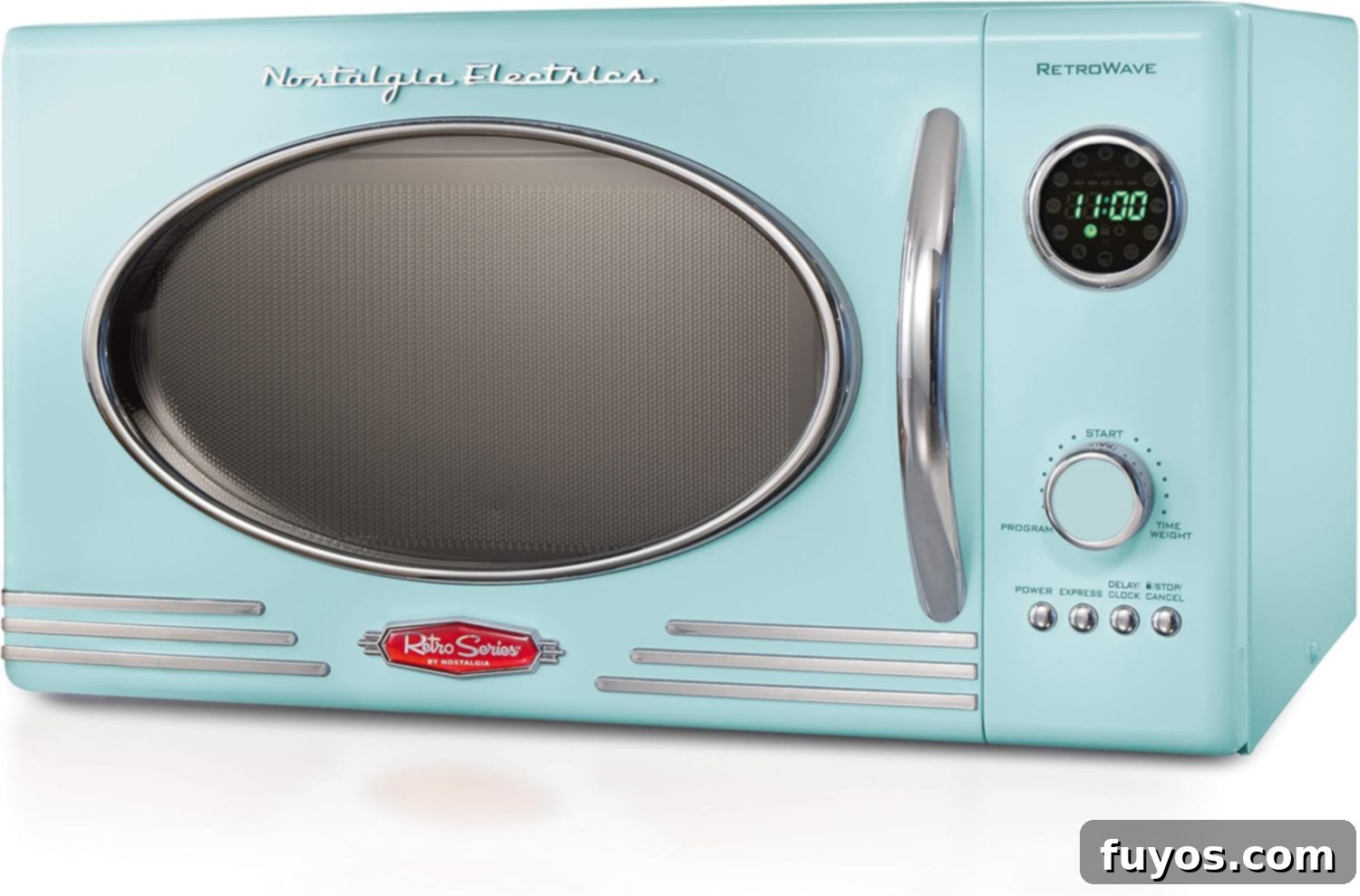 Retro Microwaves: Vintage Style Meets Modern Efficiency 2 Nostalgia RMO4AQ 800W Retro Countertop Microwave