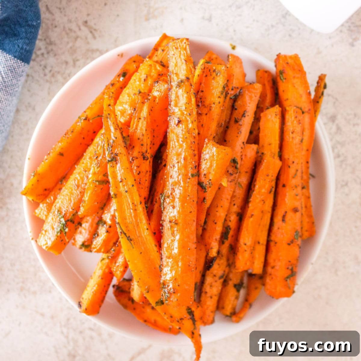 Crispy & Quick: 19 Air Fryer Thanksgiving Recipes for a Perfect Feast 15 Perfectly roasted maple glazed carrots made in the air fryer.
