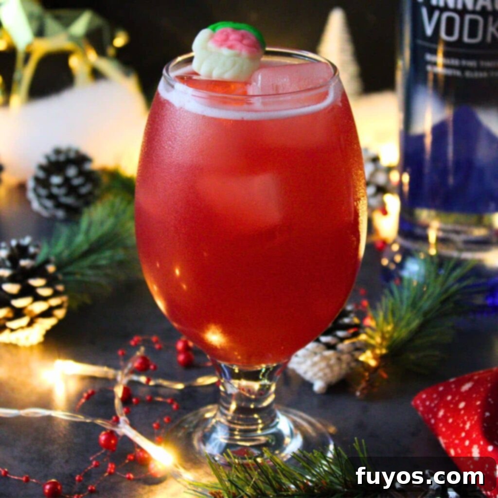 Applebee's Tipsy Reindeer: Your Homemade Holiday Cocktail 2 Festive Tipsy Reindeer Drink, a delicious Applebee's copycat holiday cocktail, perfect for Christmas parties