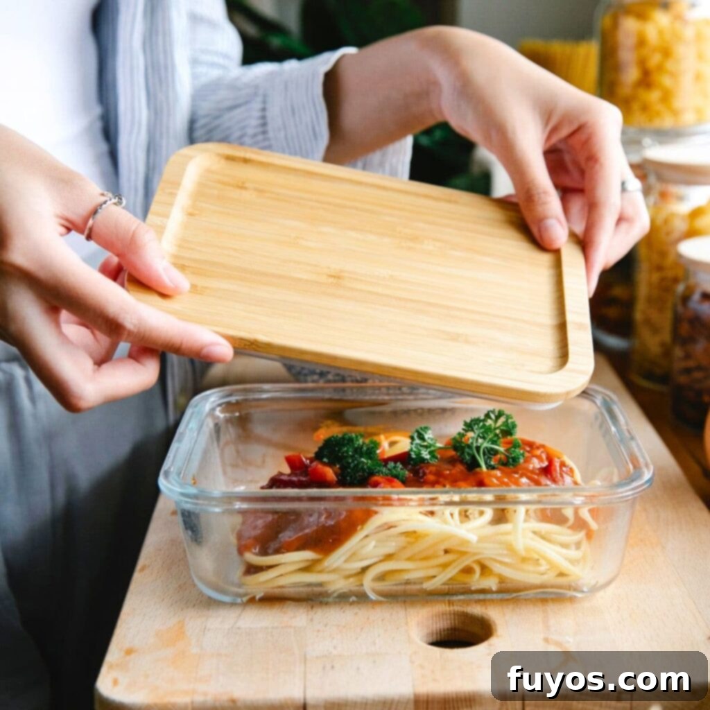 3 Essential Reasons to Cover Food in Your Microwave 2 why cover food in the microwave dinners done quick guide featured image