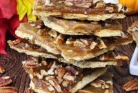 Easy Pecan Pie Toffee Bark
